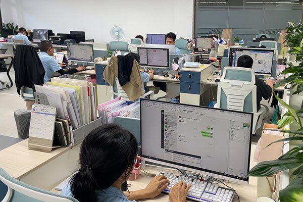 MIRROK office sales team 1