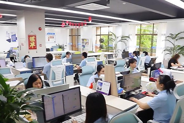 MIRROK office sales team 2